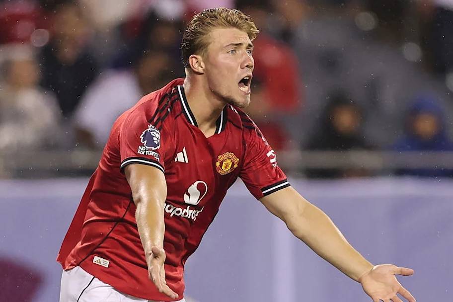 霍伊伦曼联生涯或将画上句号，堪称一场双输的告别